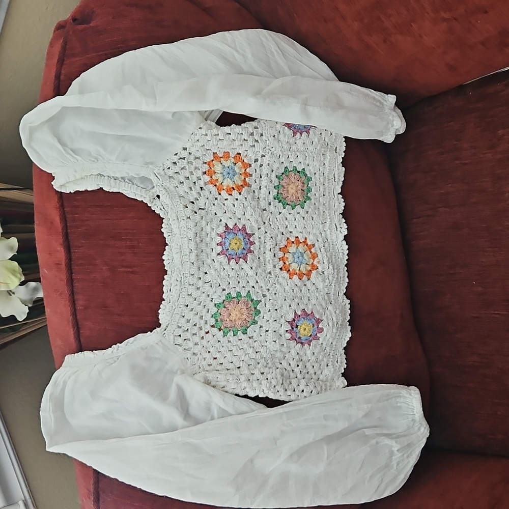 AERIE Crochet Crop Top Size Medium